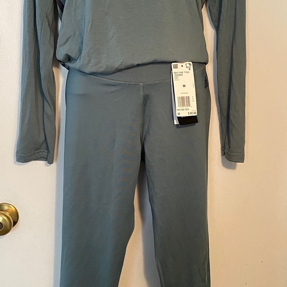 Adidas Cut Out Top and Legging Set - Picture 2 of 4